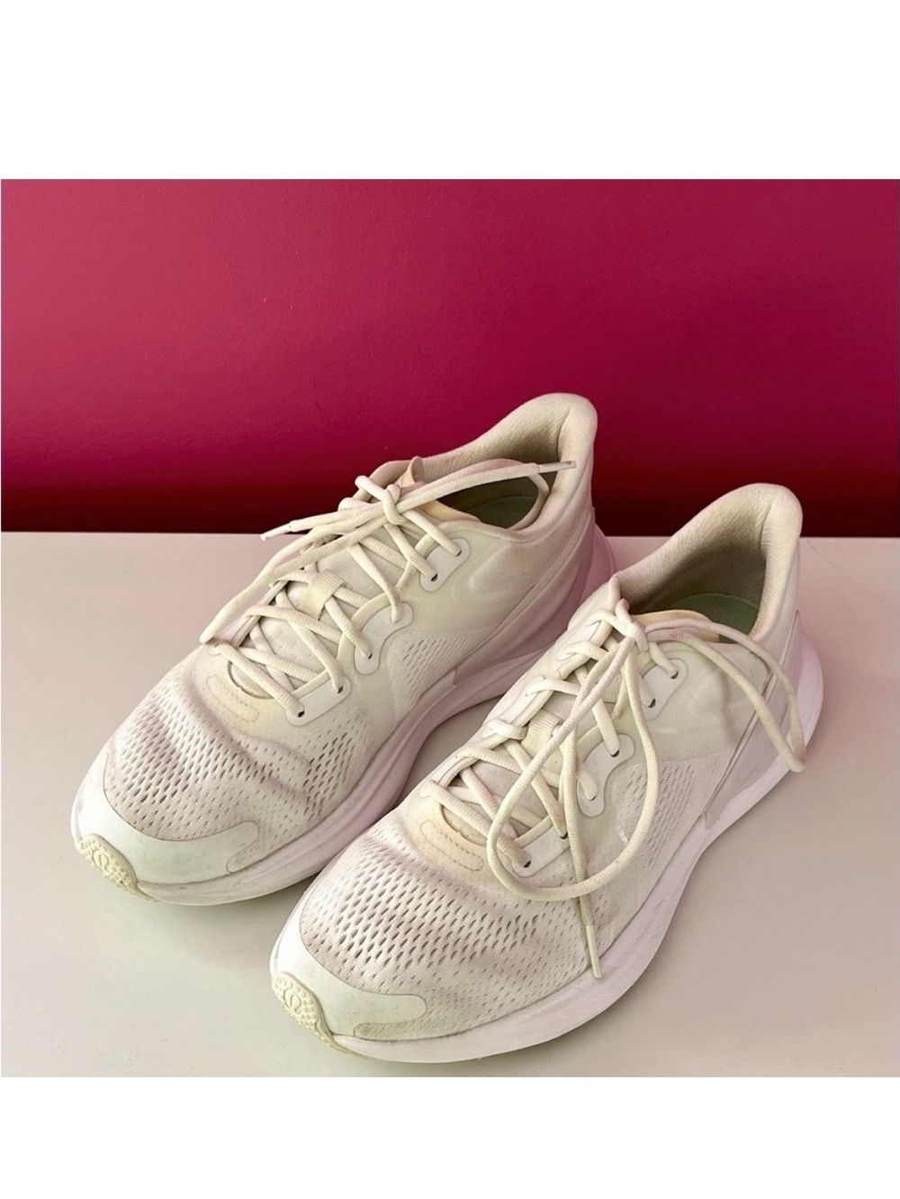 Lululemon Blissfeel Womens Running Shoe in White
